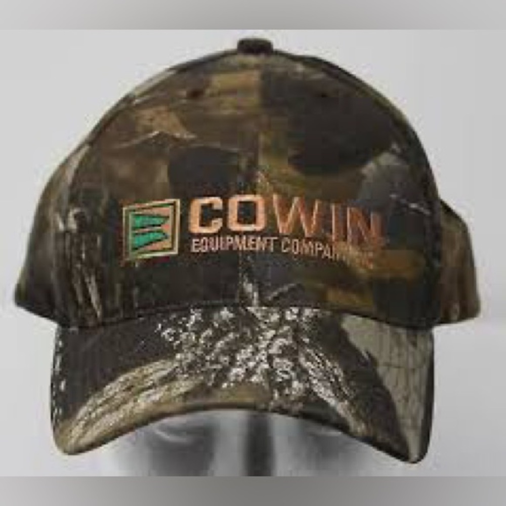 NWT Vintage Cowin Equipment Company Hat Realtree Camo Cap Construction Equipment